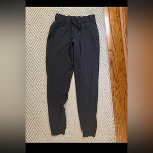 Lululemon On The Fly *Luxtreme Black joggers